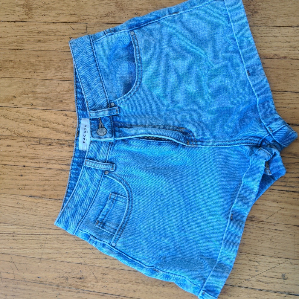 Pacsun mom short light blue size 26